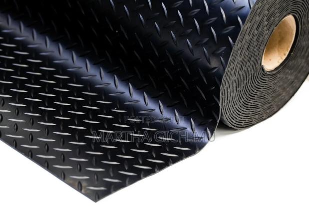 Anti Slip PVC Rubber Coin Mat Available