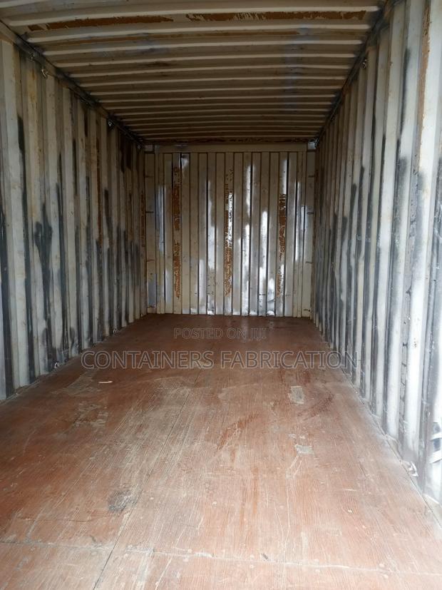 Clean With No Dent 40ft Container - thumbnail 2