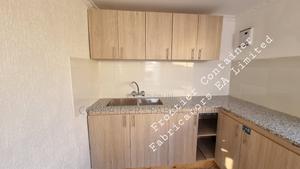 Containerized Cafe - thumbnail 2