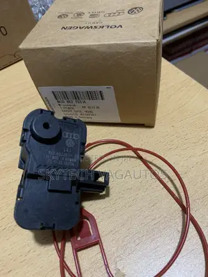 Audi Fuel Flap Actuator