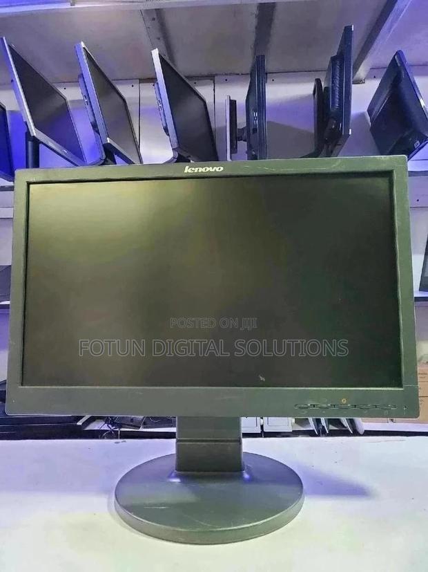19 Inch LENOVO TFT Monitor