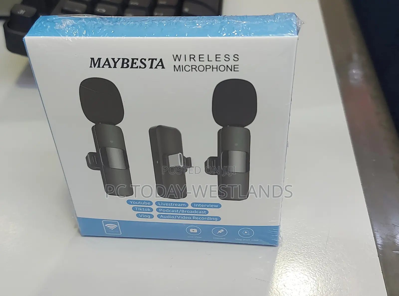MAYBESTA Professional Wireless Lavalier Lapel Microphone