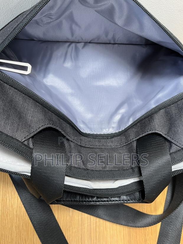 Wiwu Tailored 14” Macbook Air Laptop Hand/Shoulder - thumbnail 4