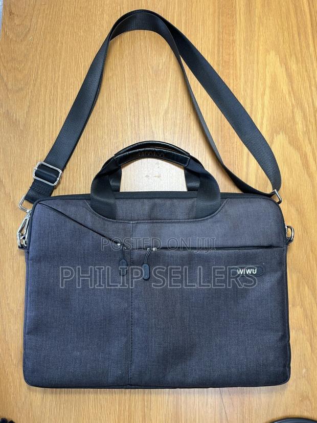 Wiwu Tailored 14” Macbook Air Laptop Hand/Shoulder - thumbnail 5