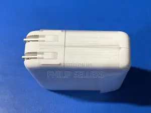 Apple 61W USB-C Power Adapter for Macbook Pro/Air 13'' 14''