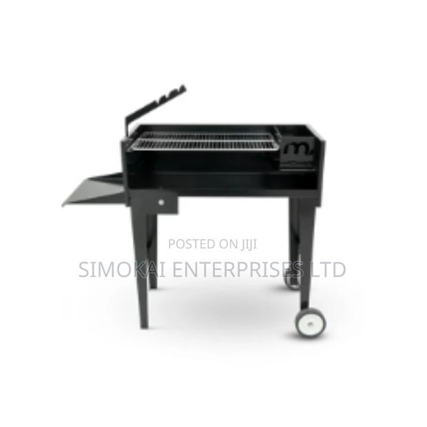 1000 Deluxe Patio Freestanding Charcoal Braai