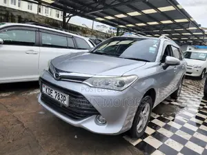 Toyota Corolla Fielder 2015 Silver