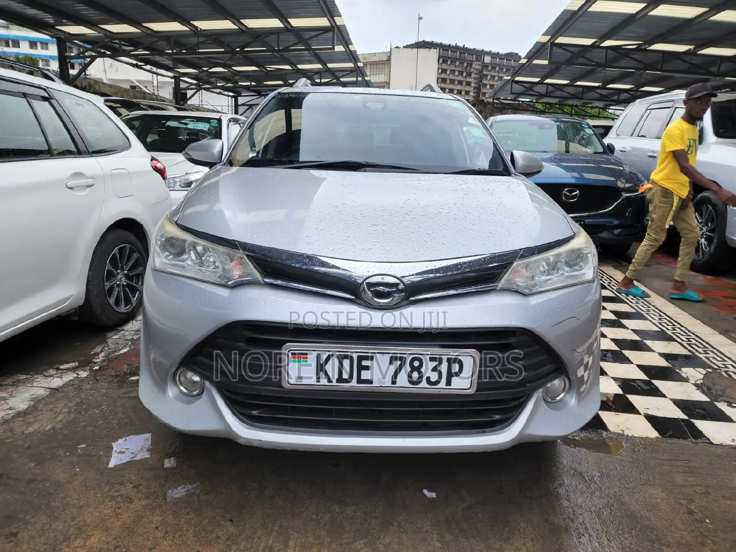 Toyota Corolla Fielder 2015 Silver