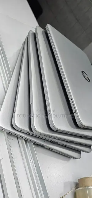 Laptop HP EliteBook 820 G3 8GB Intel Core I5 SSD 256GB
