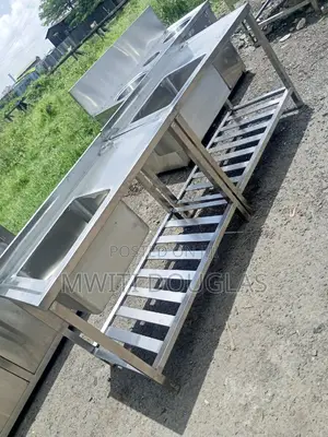 Stainless Steel Kitchen Sink
