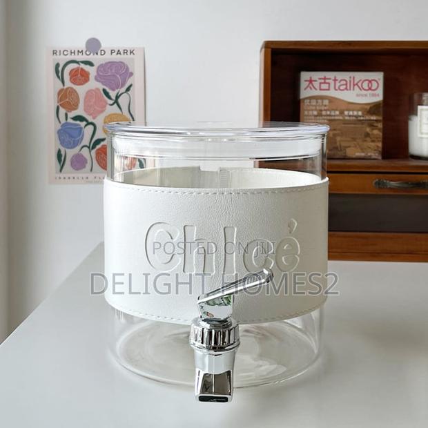 CHLE Juice Dispenser - main view