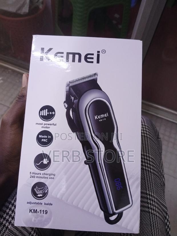 Kemei Cordless Shaver - main view