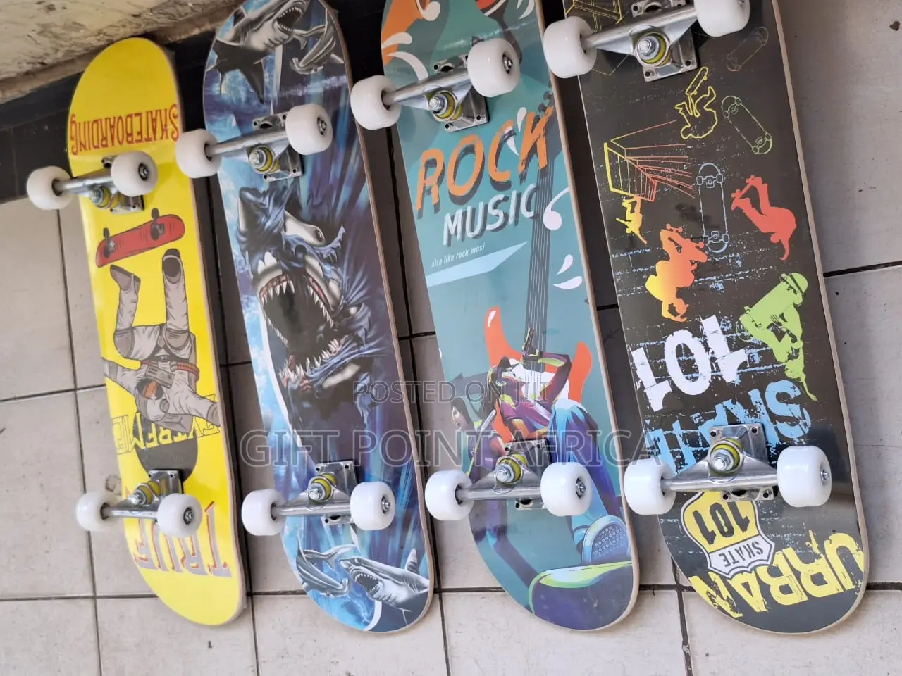 Skateboards, Skates Board