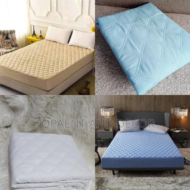 Waterproof Bed Mattress Protector Waterproof Bed Protector - main view