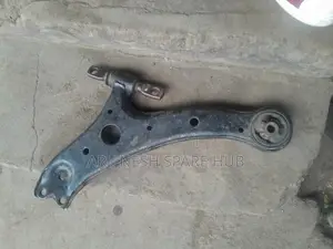 Toyota Harrier Front Arm