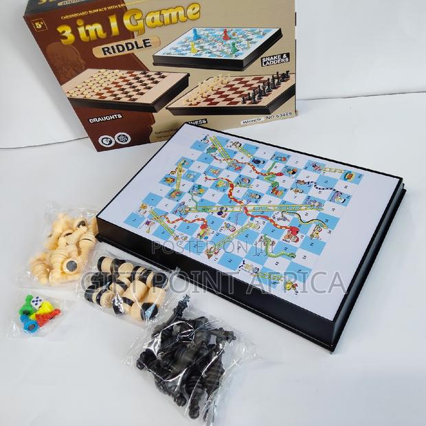 3 In1 Chess, Draught and Snake Ladder Board Games - thumbnail 3