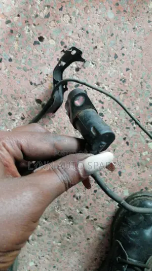 Rear Left Abs Sensor Vigo Hilux