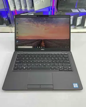 Laptop Dell Latitude 5300 16GB Intel Core i5 SSD 512GB