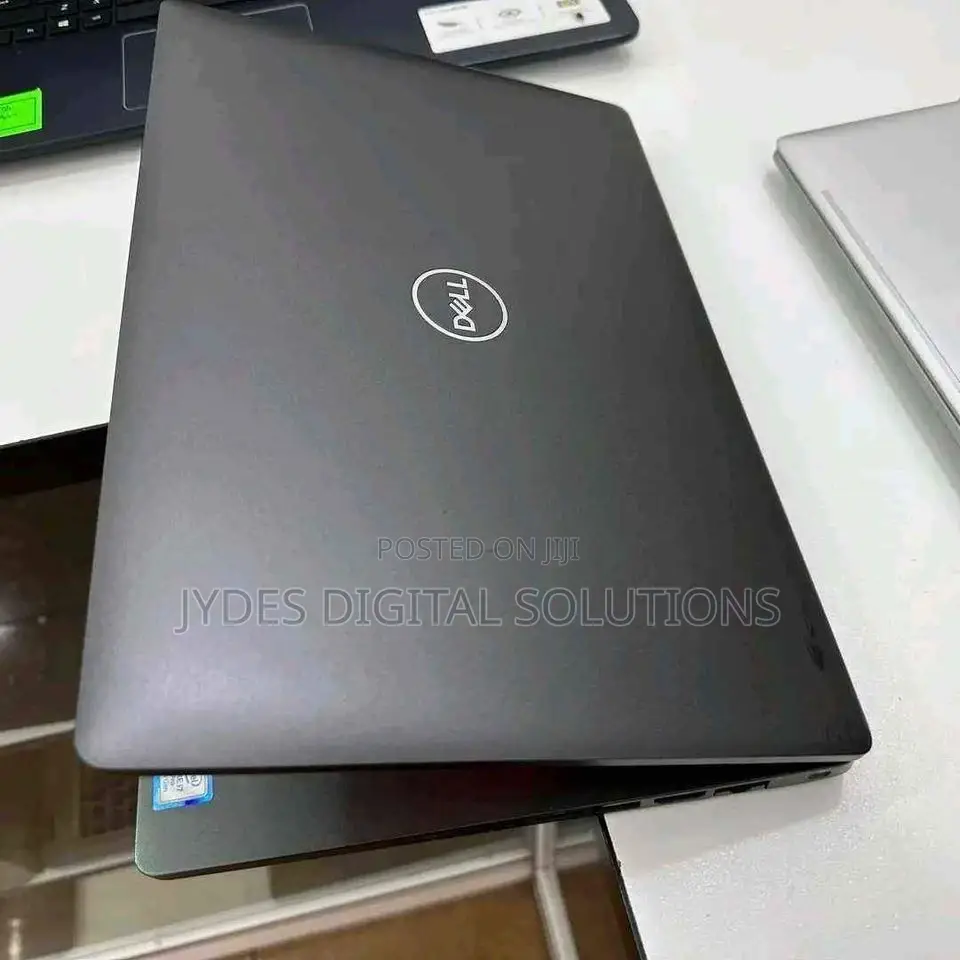 Laptop Dell Latitude 5400 16GB Intel Core I7 SSD 512GB
