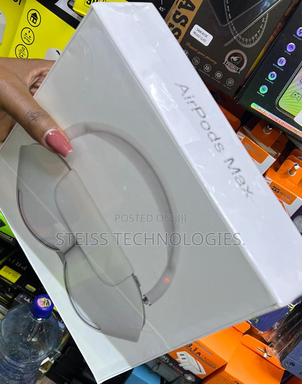 Apple Airmax Headphones. - thumbnail 4