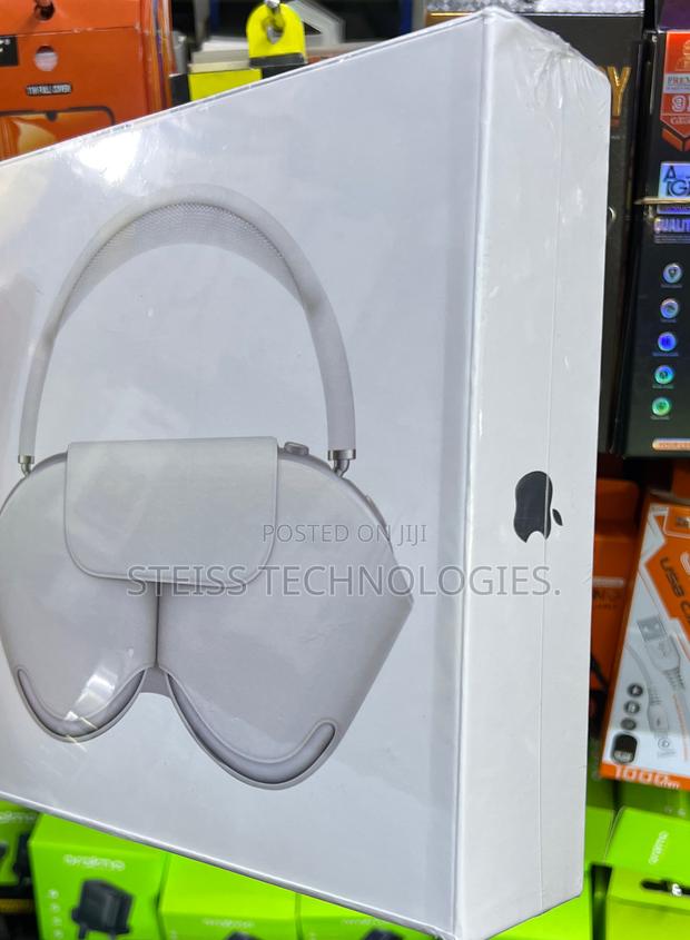 Apple Airmax Headphones. - thumbnail 3