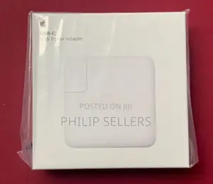 New Genuine Apple Macbook PRO Usb-C Power Adapter 61W