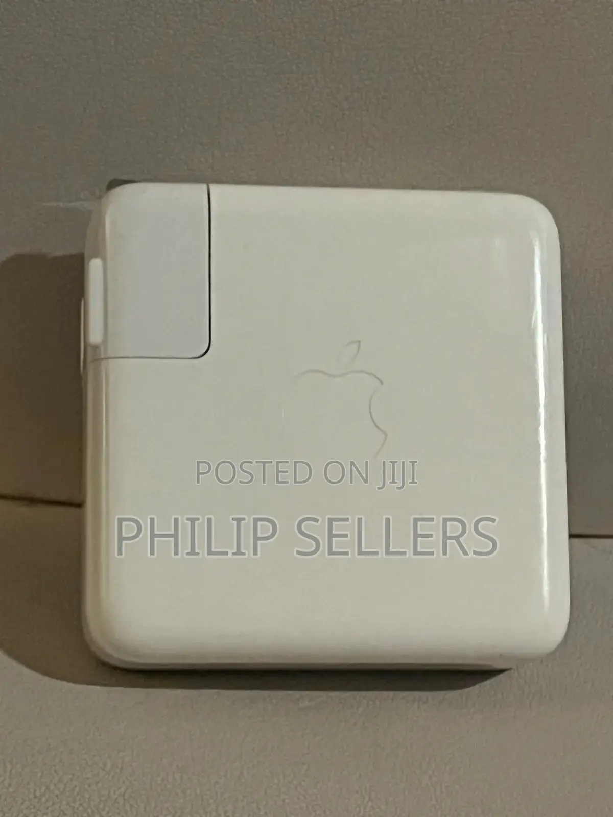 Apple Oem 61W Usb-C Power AC Adapter Mrw22ll/a Genuine for M
