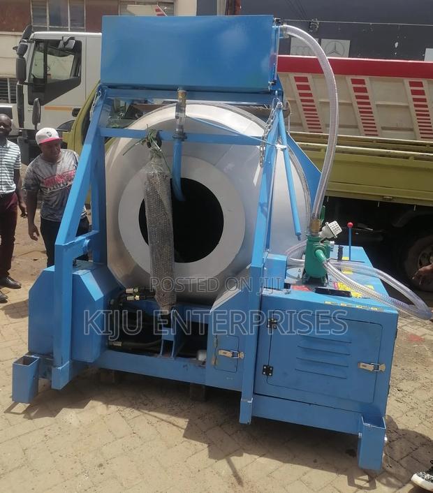 Self Loading Concrete Mixer 560litres Diesel Powered - thumbnail 3