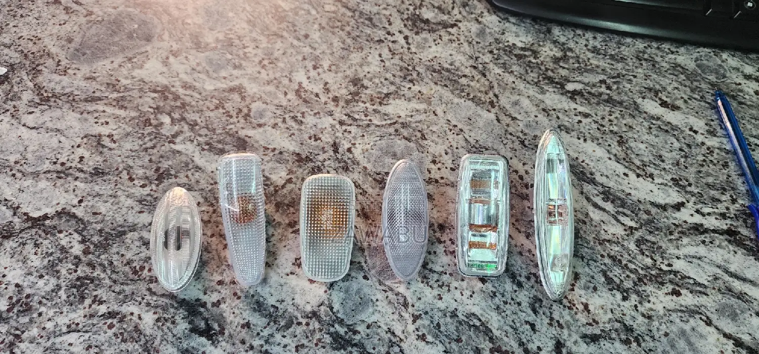 Wing Light Toyota/Mazda /Mitsubishi.
