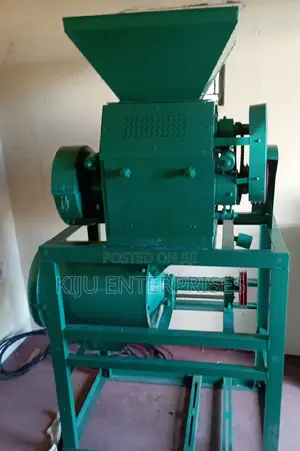 Roller Mill Machine 10hp Motor With Electric Powered.
