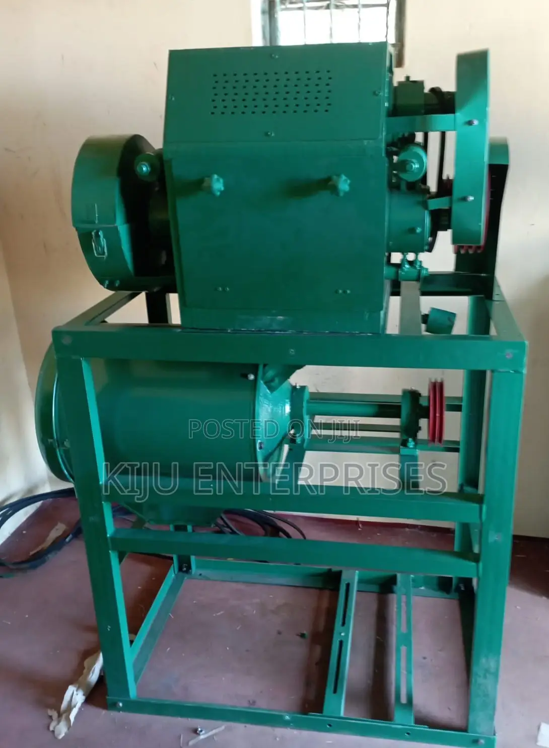 Roller Mill Machine 10hp Motor With Electric Powered.