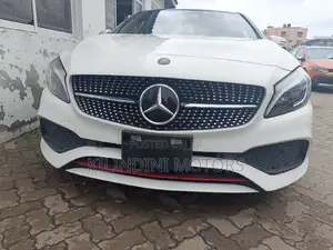 Mercedes-Benz B-Class Base B 250e 2017 White