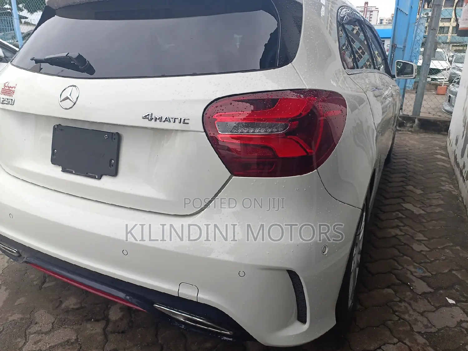Mercedes-Benz B-Class Base B 250e 2017 White