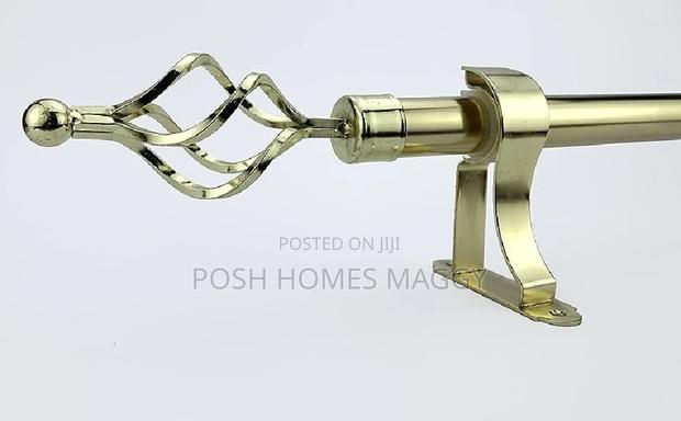 Extendable 2M Curtain Rods - main view