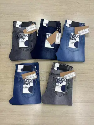 Men Slim Fit Stretchy Jeans