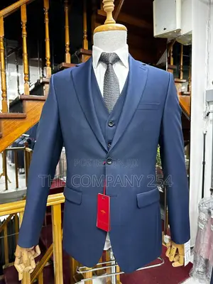 3 Piece Men's Designer Fashion Smart Official Suits