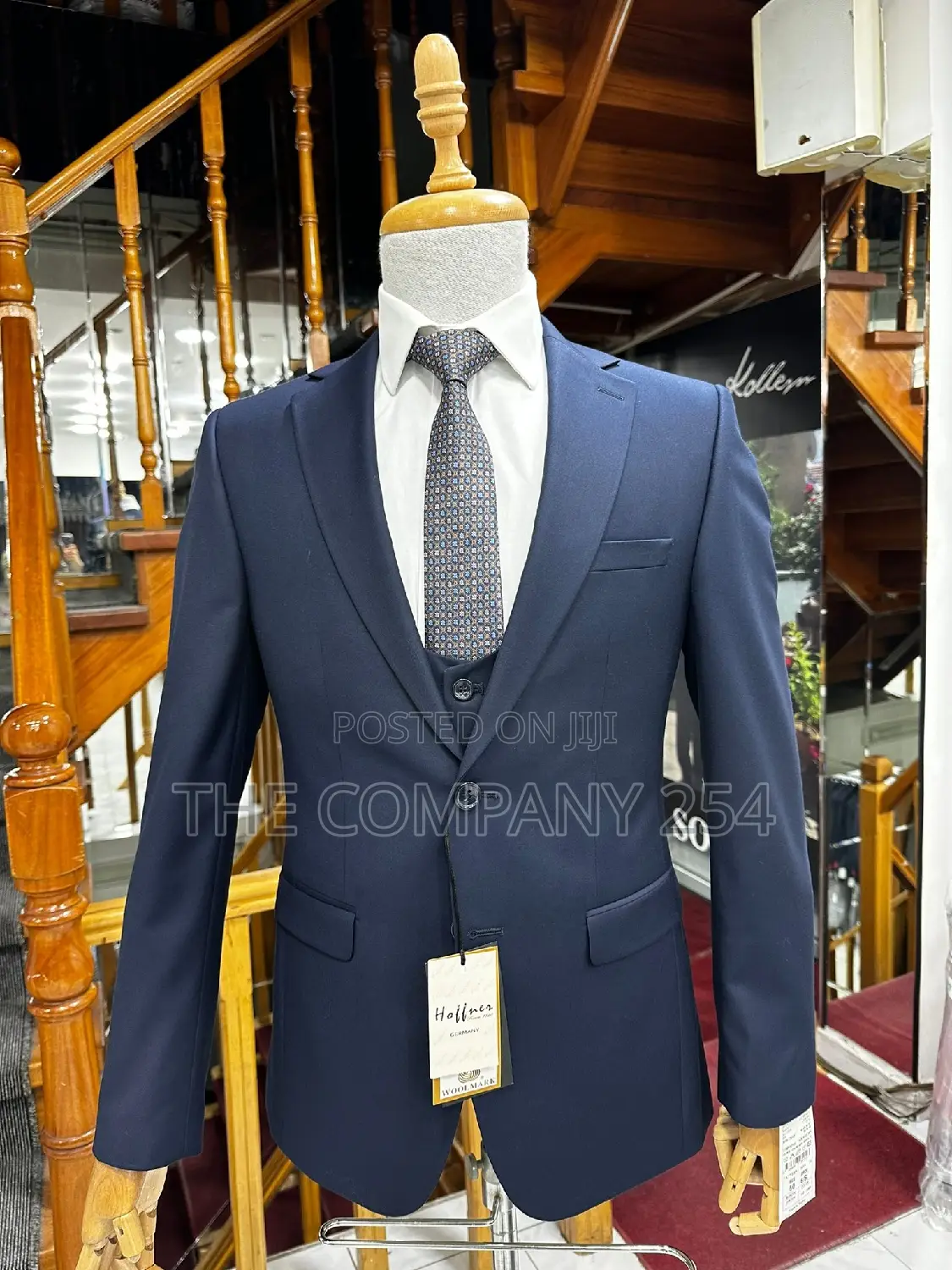 3 Piece Men's Designer Fashion Smart Official Suits