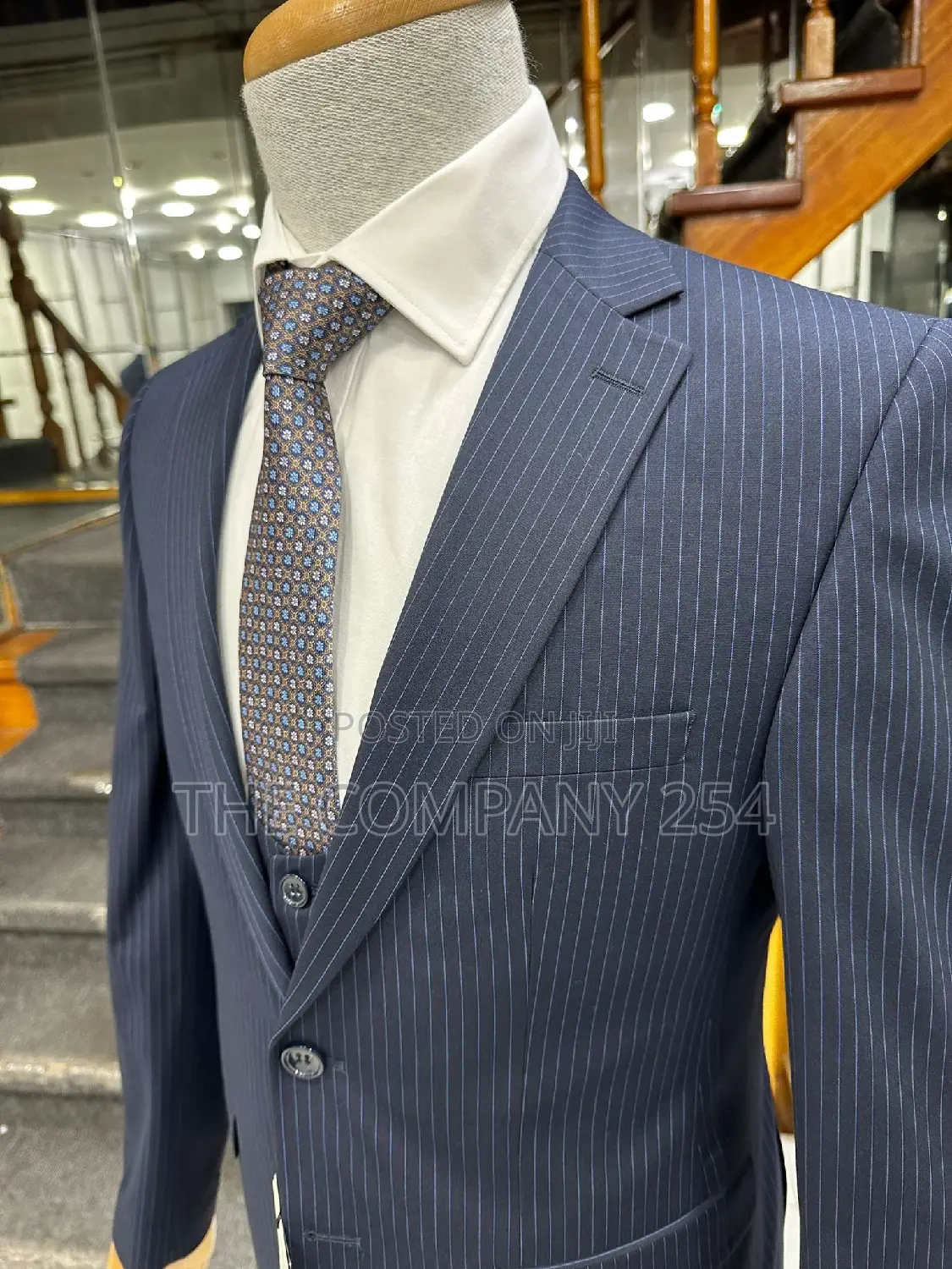 3 Piece Men's Designer Fashion Smart Official Suits