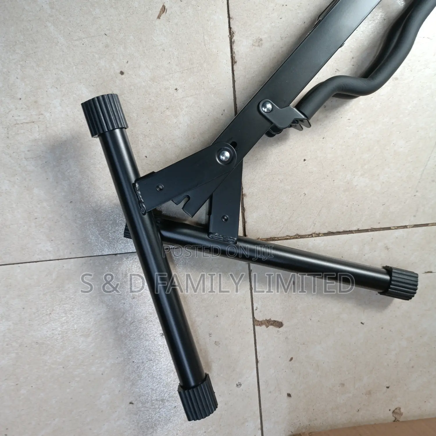Electric/Bass/Solo Guitar Stand