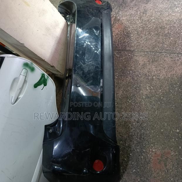 Auris 2010 Rear Bumper. - thumbnail 2