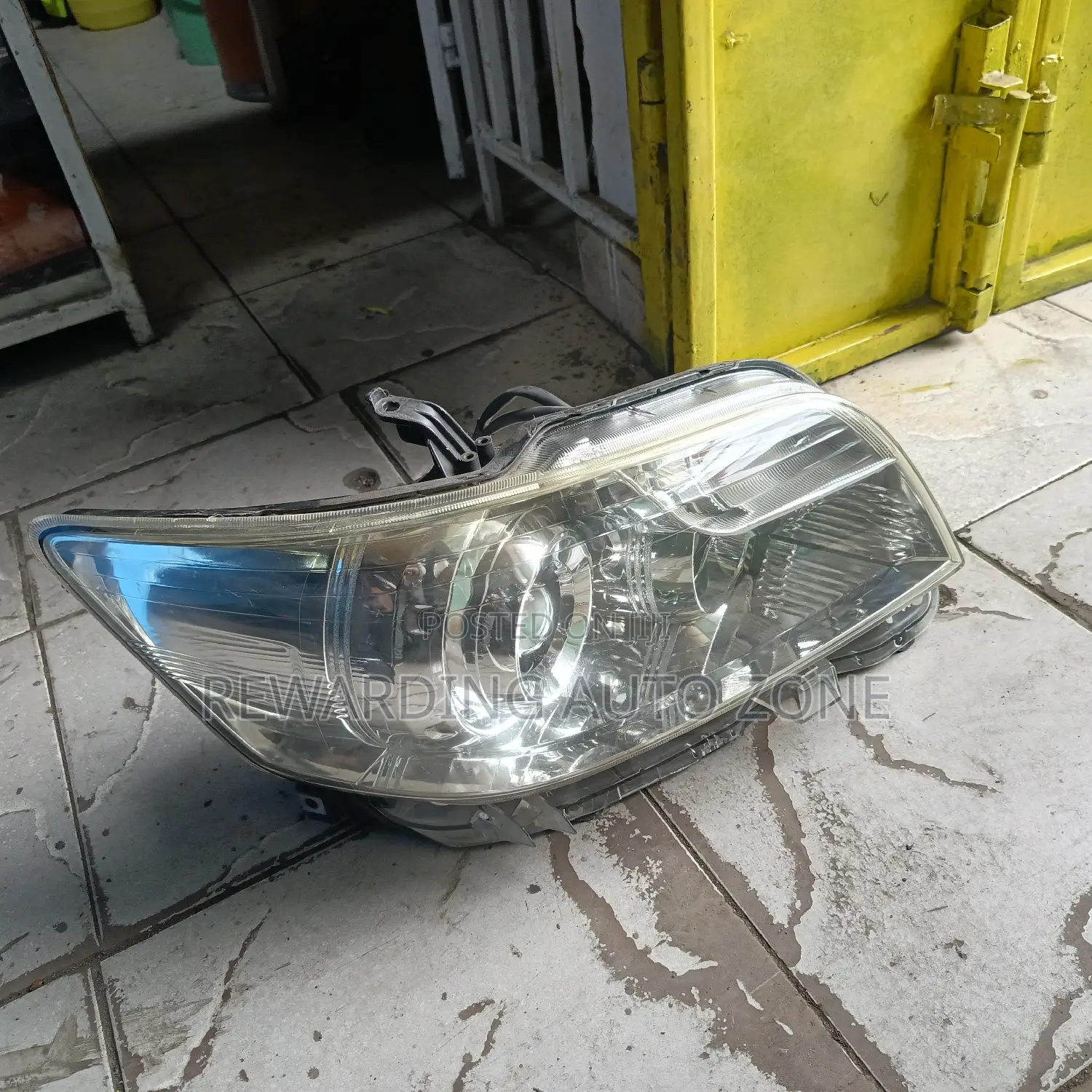Toyota Rumion 2012 Zenon Clear.