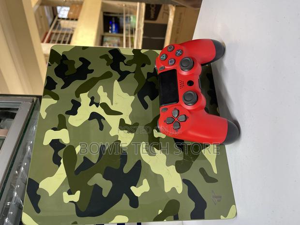 Ps4 Slim Ex Uk Chipped With 9 Games - thumbnail 3