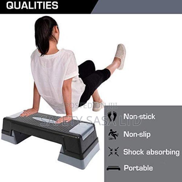 Aerobic Stepper - thumbnail 2
