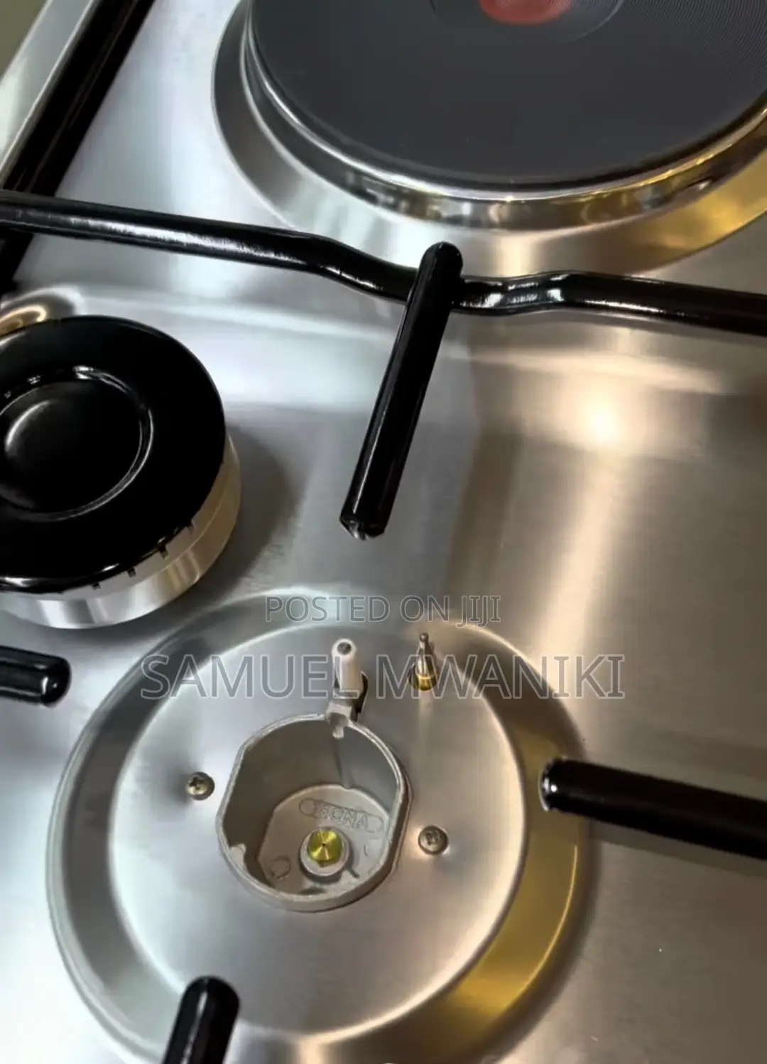 VON Cooker 3 Gas + 1 Electric Hotplate With Electric Oven