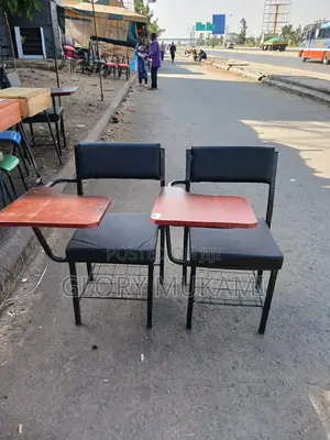 Office Amr Chairs College