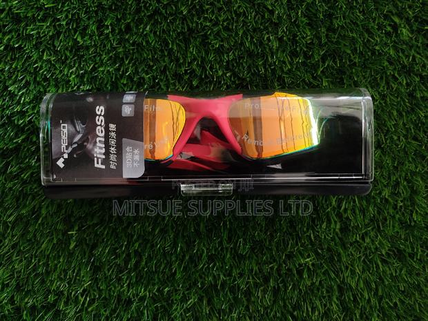 Unisex Adult Swim/Swimming Goggles With Ear Plugs