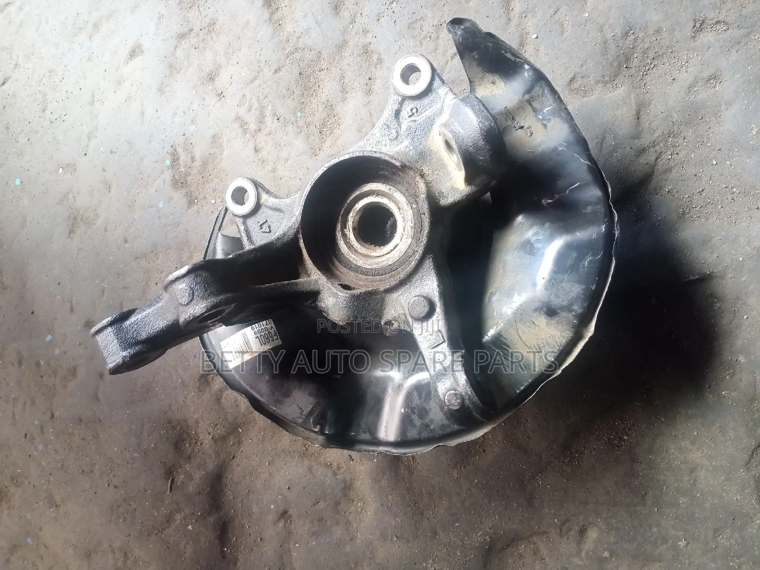 Nissan X Trail Hub