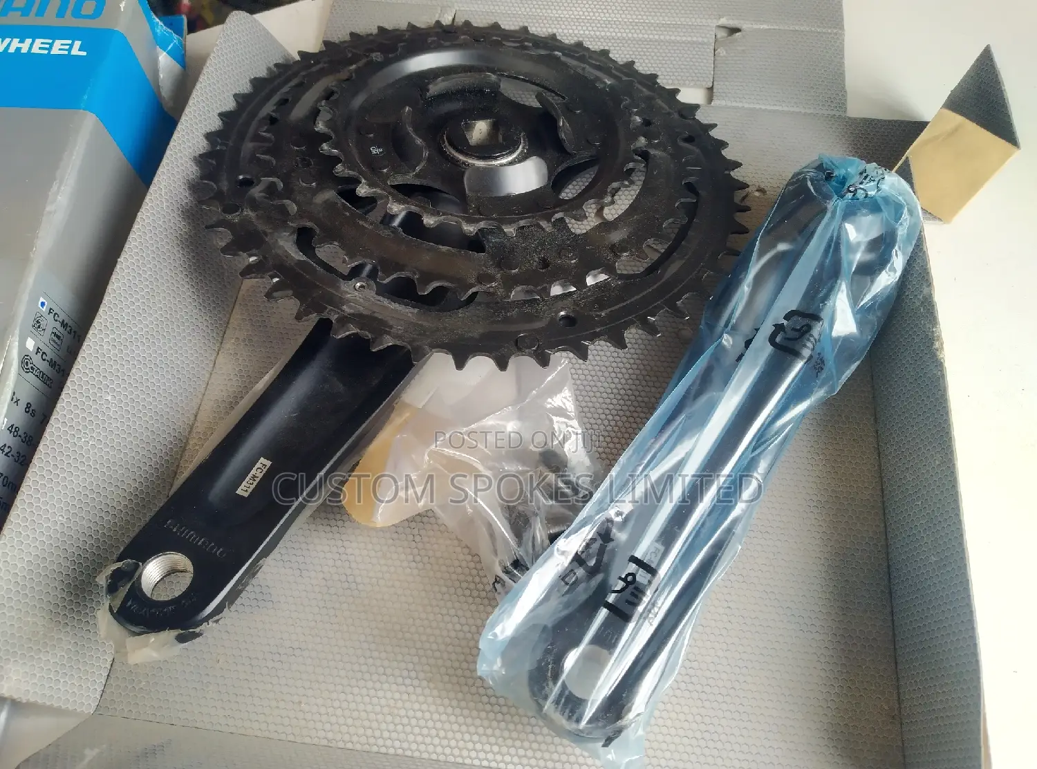 Brand New Original Square Tapered Shimano 48,38,28 Crankset