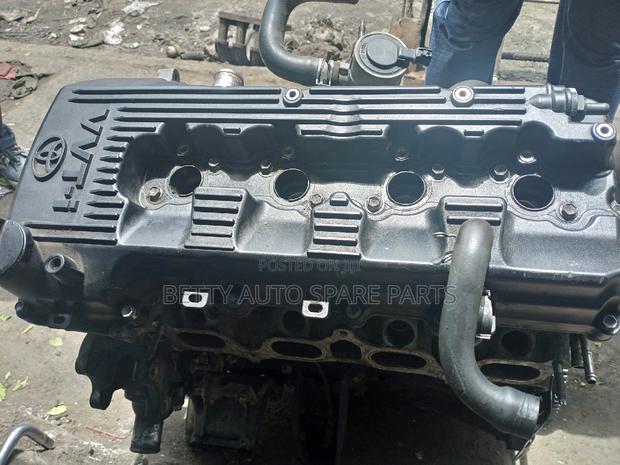 Toyota Hiace 7 L Slim Engine 1tr Petrol