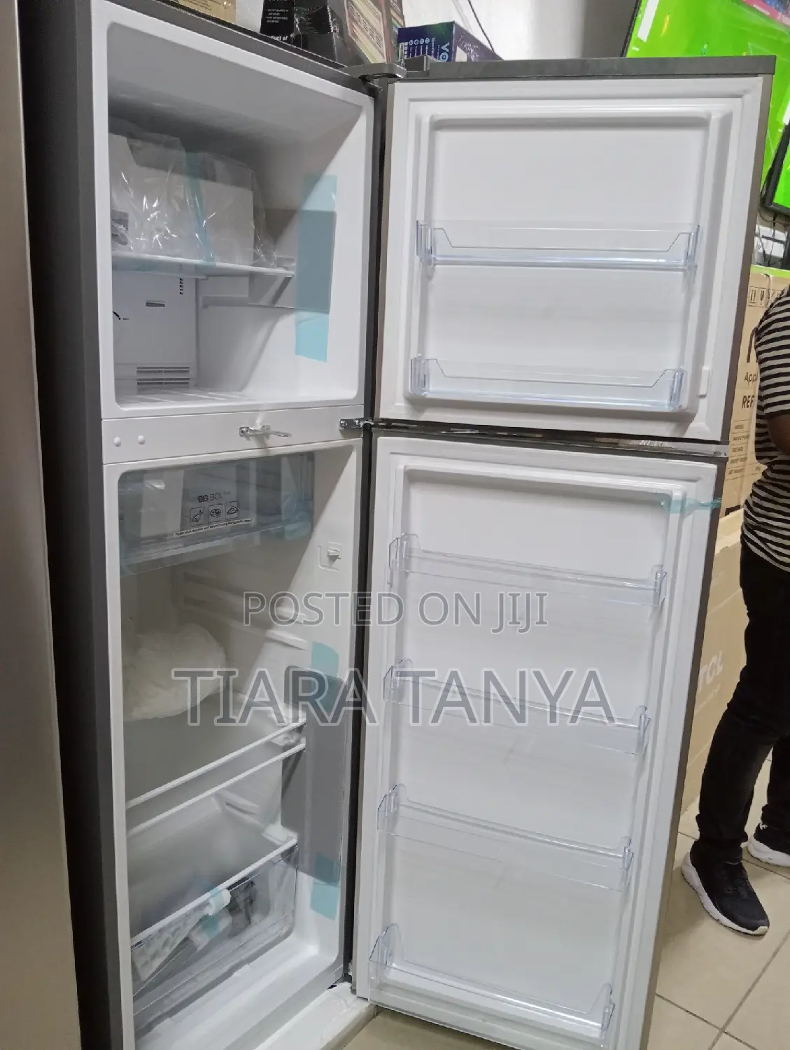 243 Litres Double Door No Frost Fridge, Silver- Rf/317
